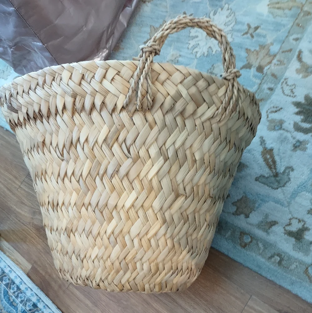 NWT Sundance Woven Pricilla Floor Basket